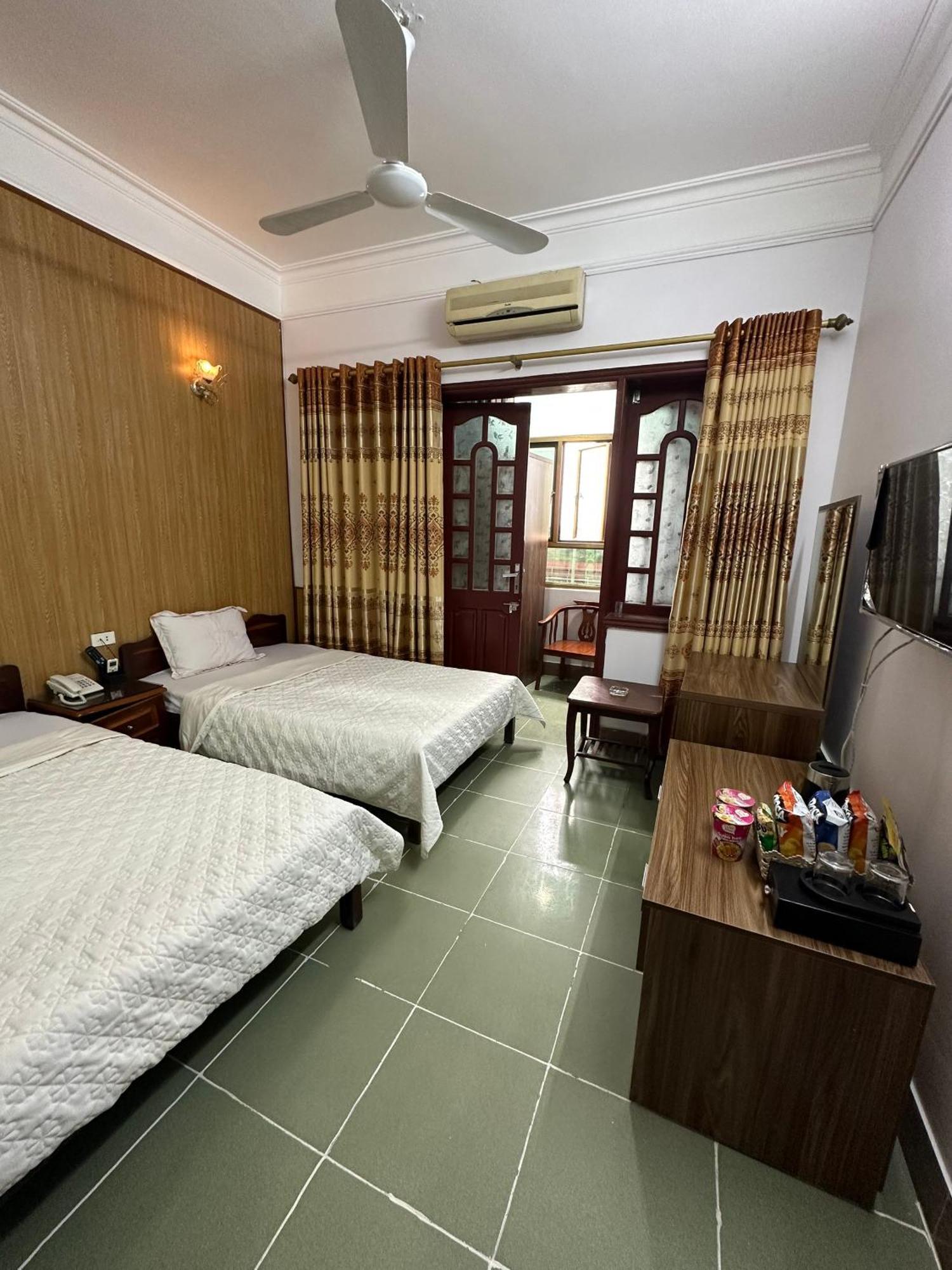 Nhat Tan Hotel ฮานอย ภายนอก รูปภาพ